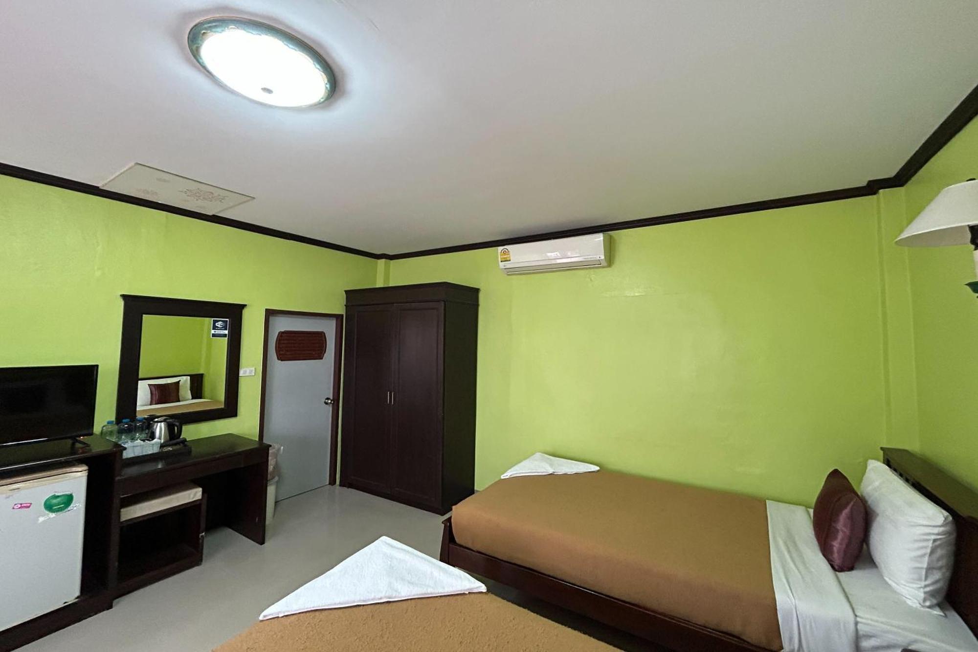 Me Mee Place & Tour Krabi Ao Nang Exterior photo