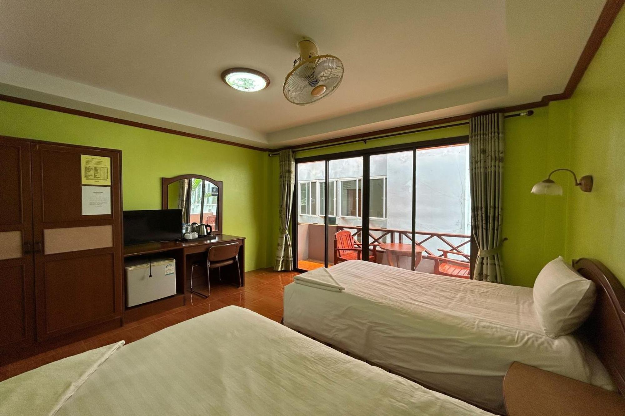 Me Mee Place & Tour Krabi Ao Nang Exterior photo
